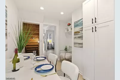 207 Brighton Ave, East Orange, NJ 07017 - Photo 12