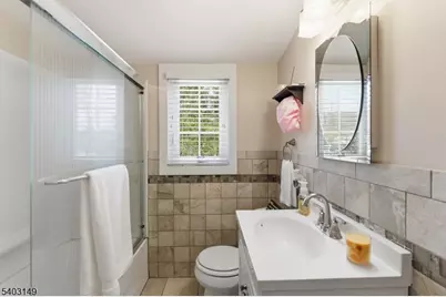 265 Metape Cir, Bound Brook, NJ 08805 - Photo 18