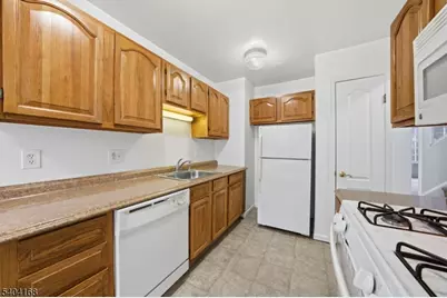 4 Deer Hill Ct, Boonton Town, NJ 07005 - Photo 6