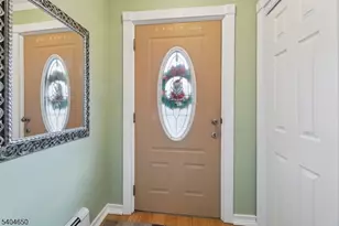 391 Ave E, Bayonne, NJ 07002 - Photo 20