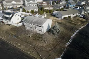 5 Clare Ct, Manville, NJ 08835 - Photo 32