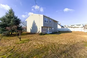 5 Clare Ct, Manville, NJ 08835 - Photo 30