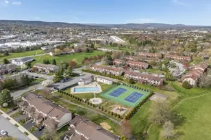 10 Penny Ln, Raritan Township, NJ 08822 - Photo 32