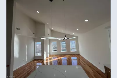 121 Osborne Ter, Newark, NJ 07108 - Photo 4