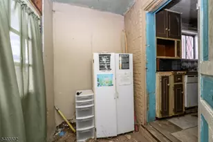 368 Thomas St, Phillipsburg, NJ 08865 - Photo 14
