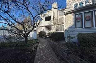 748 Mainsail Ln, Secaucus, NJ 07094 - Photo 14