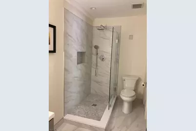 748 Mainsail Ln, Secaucus, NJ 07094 - Photo 12