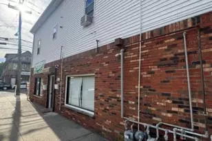 85 Berkshire Ave, Paterson, NJ 07502 - Photo 4
