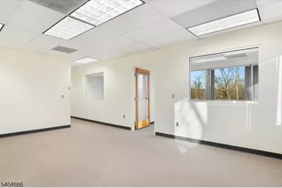 140 Littleton Rd, Parsippany, NJ 07054 - Photo 16