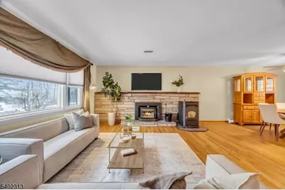 128 Old Croton Rd, Raritan Township, NJ 08822 - Photo 6