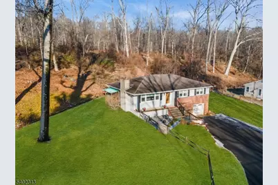 128 Old Croton Rd, Raritan Township, NJ 08822 - Photo 2
