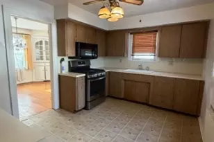 136 Roosevelt Ave, Clifton, NJ 07011 - Photo 6