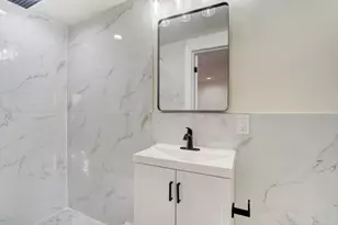 50 Hillyer St, Orange, NJ 07050 - Photo 22