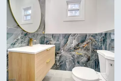 50 Hillyer St, Orange, NJ 07050 - Photo 4