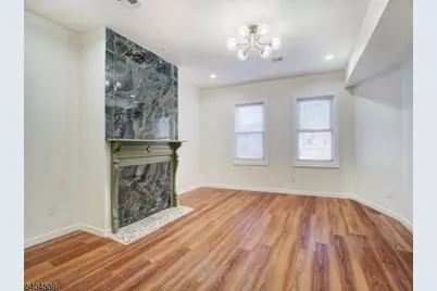 50 Hillyer St, Orange, NJ 07050 - Photo 6