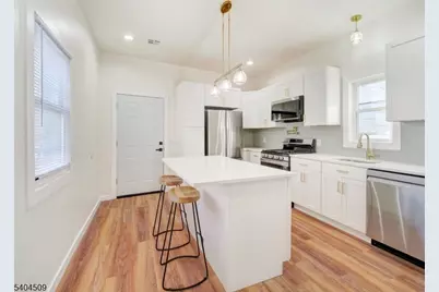 50 Hillyer St, Orange, NJ 07050 - Photo 2