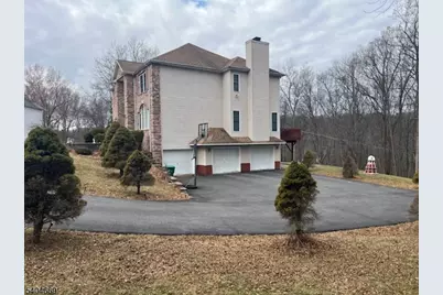 6 Andre Ct, Hardyston Township, NJ 07416 - Photo 8