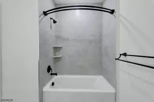 255 Ridge Rd, Lyndhurst Township, NJ 07071 - Photo 14