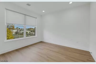 255 Ridge Rd #18, Lyndhurst Township, NJ 07071 - Photo 10