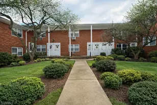 55 Knox Terrace, Wayne, NJ 07470 - Photo 1