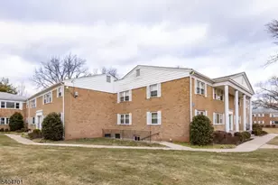 187 Evergreen, Edison, NJ 08837 - Photo 36