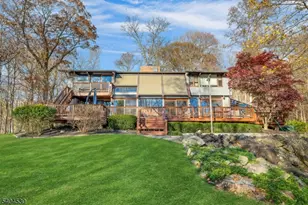 39 Woodland Rd, Mendham Township, NJ 07945 - Photo 32