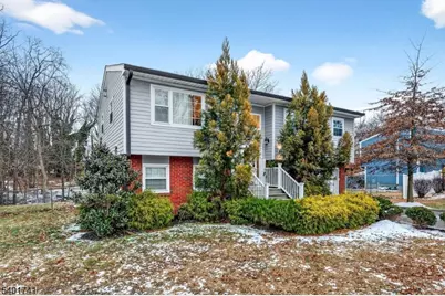 179 Phillips Rd, Franklin Township, NJ 08873 - Photo 2