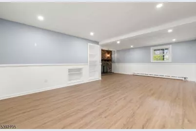 418 Liggett Blvd, Pohatcong Township, NJ 08865 - Photo 38