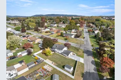 418 Liggett Blvd, Pohatcong Township, NJ 08865 - Photo 14