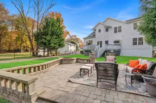 73 Big Piece Rd, Fairfield, NJ 07004 - Photo 40