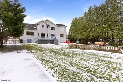 73 Big Piece Rd, Fairfield, NJ 07004 - Photo 36