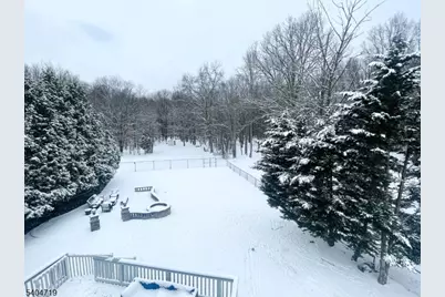 73 Big Piece Rd, Fairfield, NJ 07004 - Photo 38