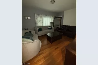 23 Oak St, Paterson, NJ 07501 - Photo 8