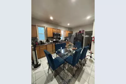 23 Oak St, Paterson, NJ 07501 - Photo 6