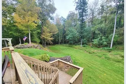 11 Walnut Trl, Andover Township, NJ 07860 - Photo 6