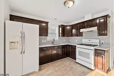 110-Pt112 Redwood Ave, Paterson, NJ 07522 - Photo 12