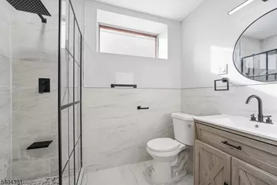 35-37 Montclair Ave, Clifton, NJ 07011 - Photo 10