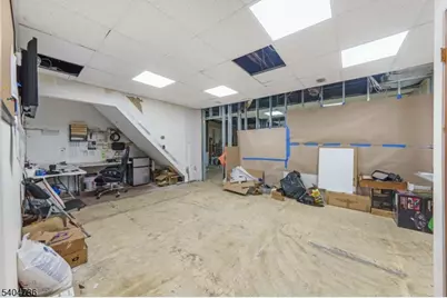 9 W Stimpson Ave, Linden, NJ 07036 - Photo 18