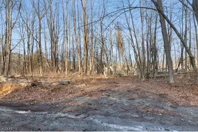 2046 Macopin Rd, West Milford, NJ 07480 - Photo 10