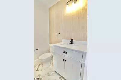 236-238 Keer Ave, Newark, NJ 07112 - Photo 12