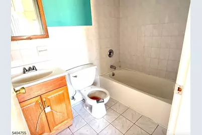 566 Pennsylvania Ave #E1&amp;2, Elizabeth, NJ 07201 - Photo 26