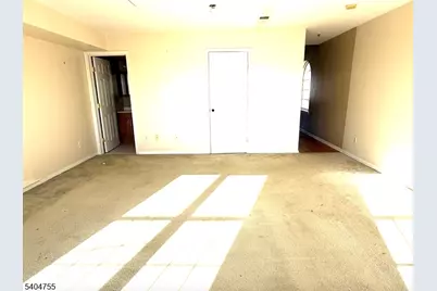 566 Pennsylvania Ave #E1&amp;2, Elizabeth, NJ 07201 - Photo 14