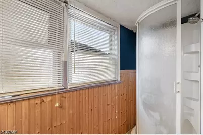 81 Larch St, Woodbridge Township, NJ 07064 - Photo 14