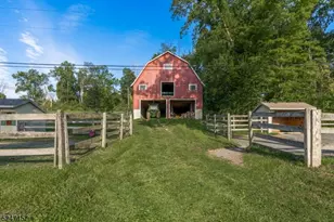 450 Old Chester Rd, Chester, NJ 07930 - Photo 26