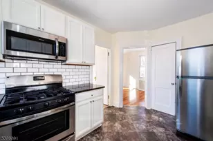 11 Lewis St, Bloomfield, NJ 07003 - Photo 2