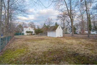 746 Spruce Rd, North Brunswick Township, NJ 08902 - Photo 22