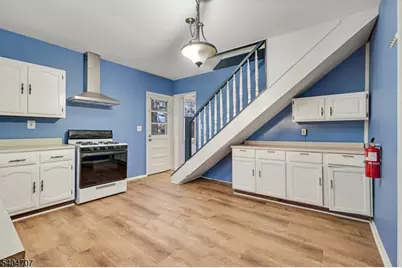 746 Spruce Rd, North Brunswick Township, NJ 08902 - Photo 8