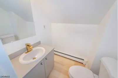 116 Edison St, Clifton, NJ 07013 - Photo 16