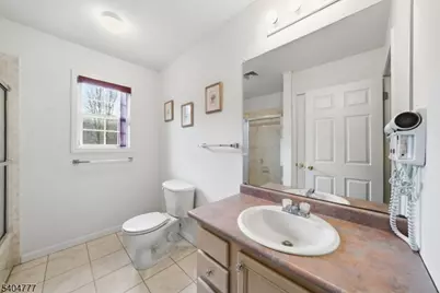 10 Windsor Dr, Newton, NJ 07860 - Photo 32