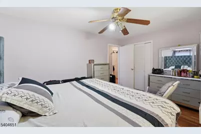 448 Cristiani St, Roselle, NJ 07203 - Photo 4